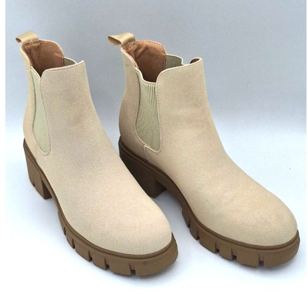 Athlefit Chunky Ankle Boot Slip On Womens Size 8